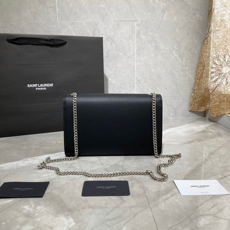 Amelia - YSL Bag - 4012