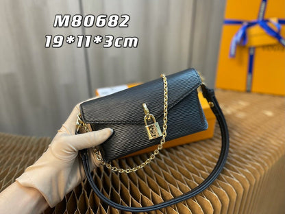 Amelia - LOV Lady Bags - 806