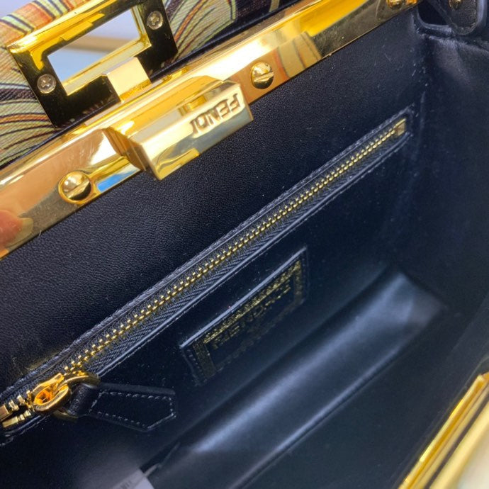 Amelia's Bag Gallery - VAR Bags - 221