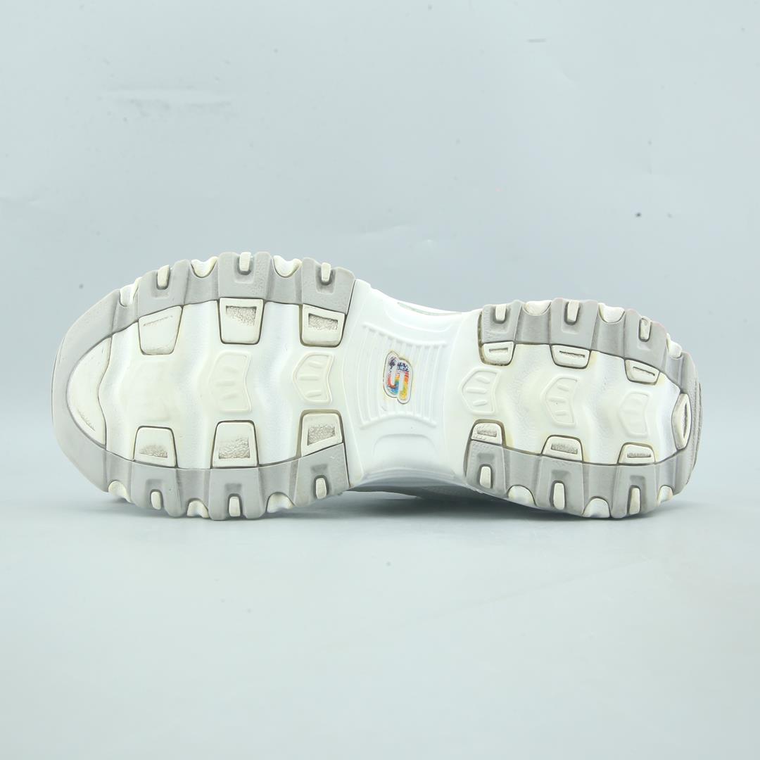 SKECHERS D LITE