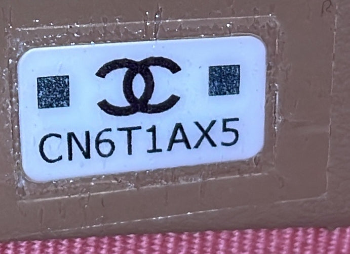 Textured CC O Case Pouch Quilted Caviar Small