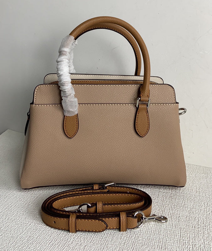 Amelia-i CAH Bags - 112