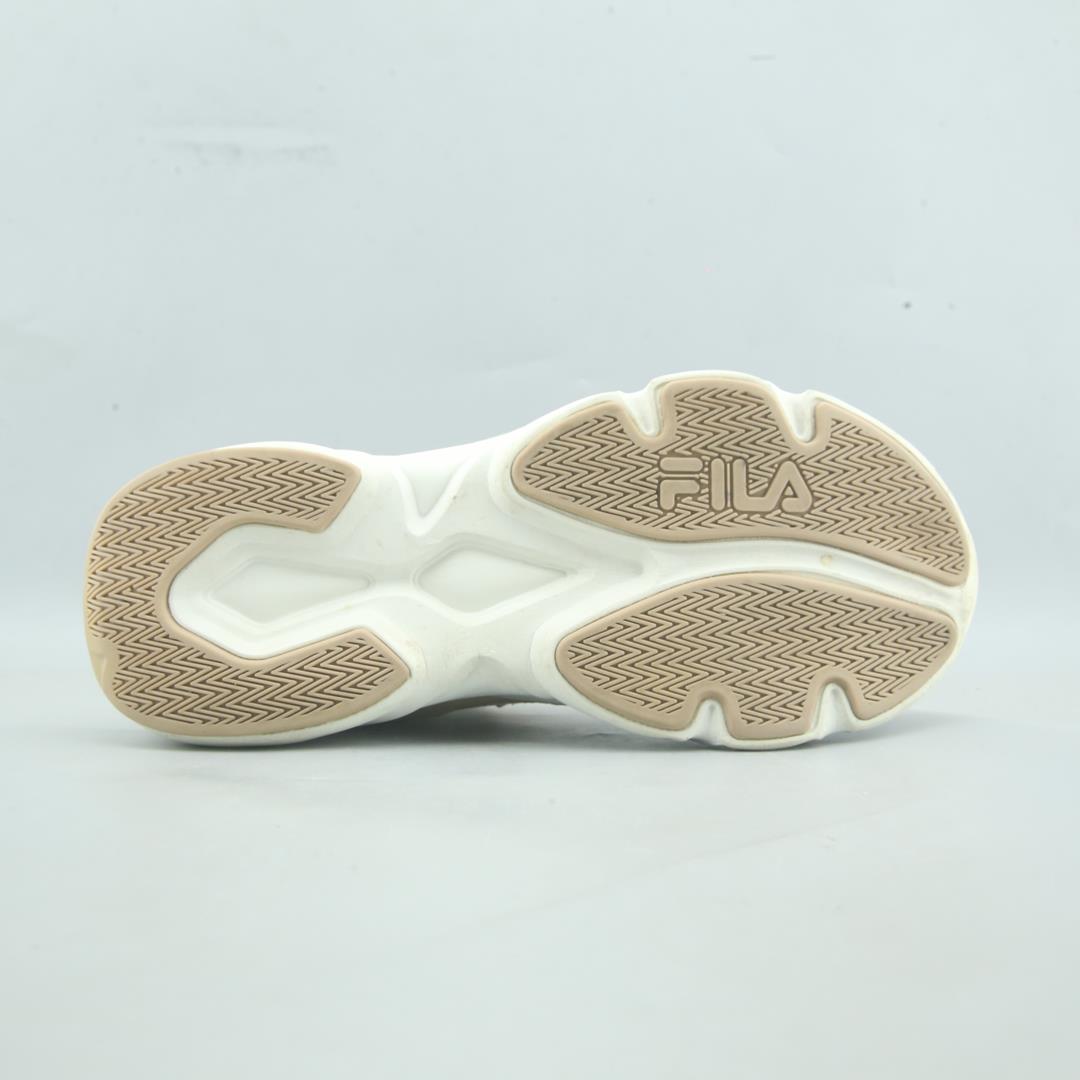 FILA .