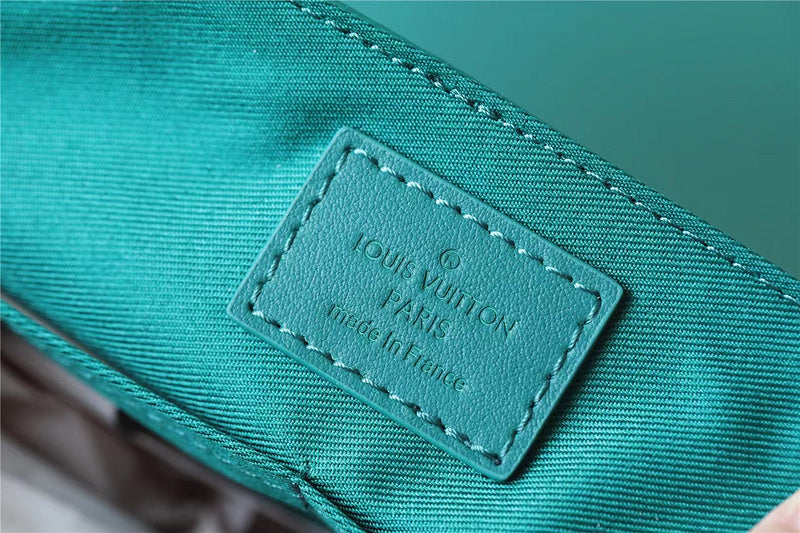 Fan Fashion Lu-Vi bags - 9921