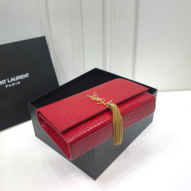 Amelia - YSL Bag - 2214