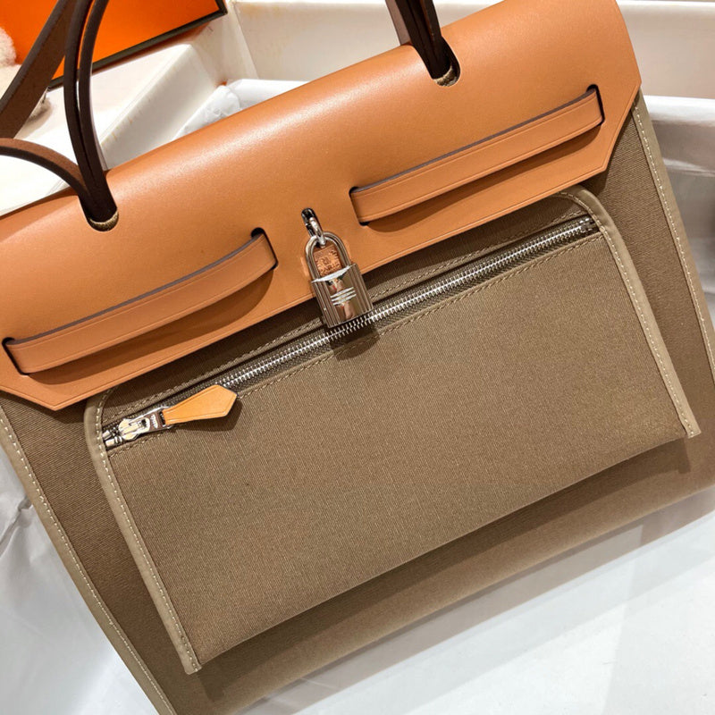 Amelia - HMS Bags - 1702