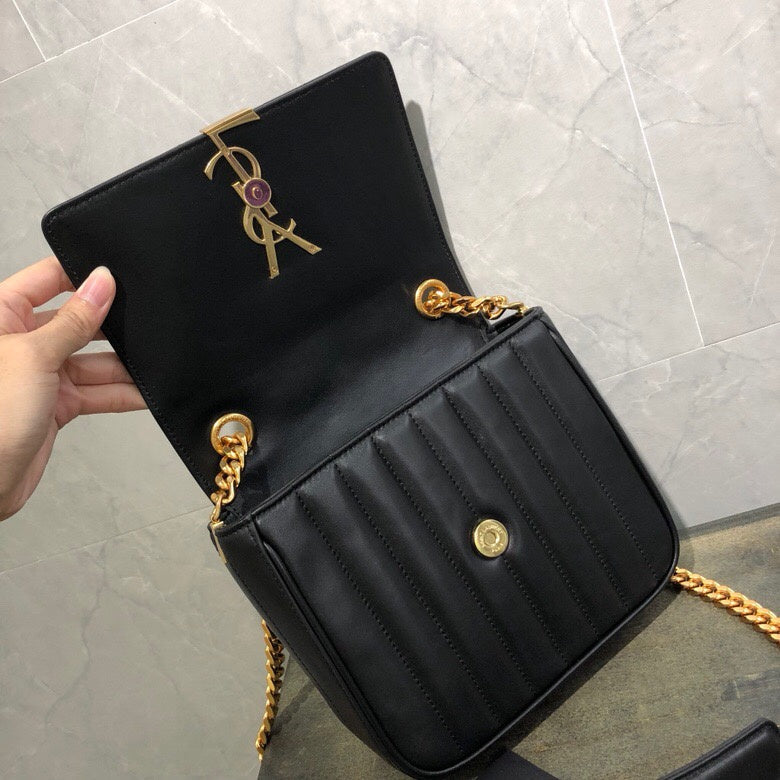 Amelia - YSL Bag - 4055