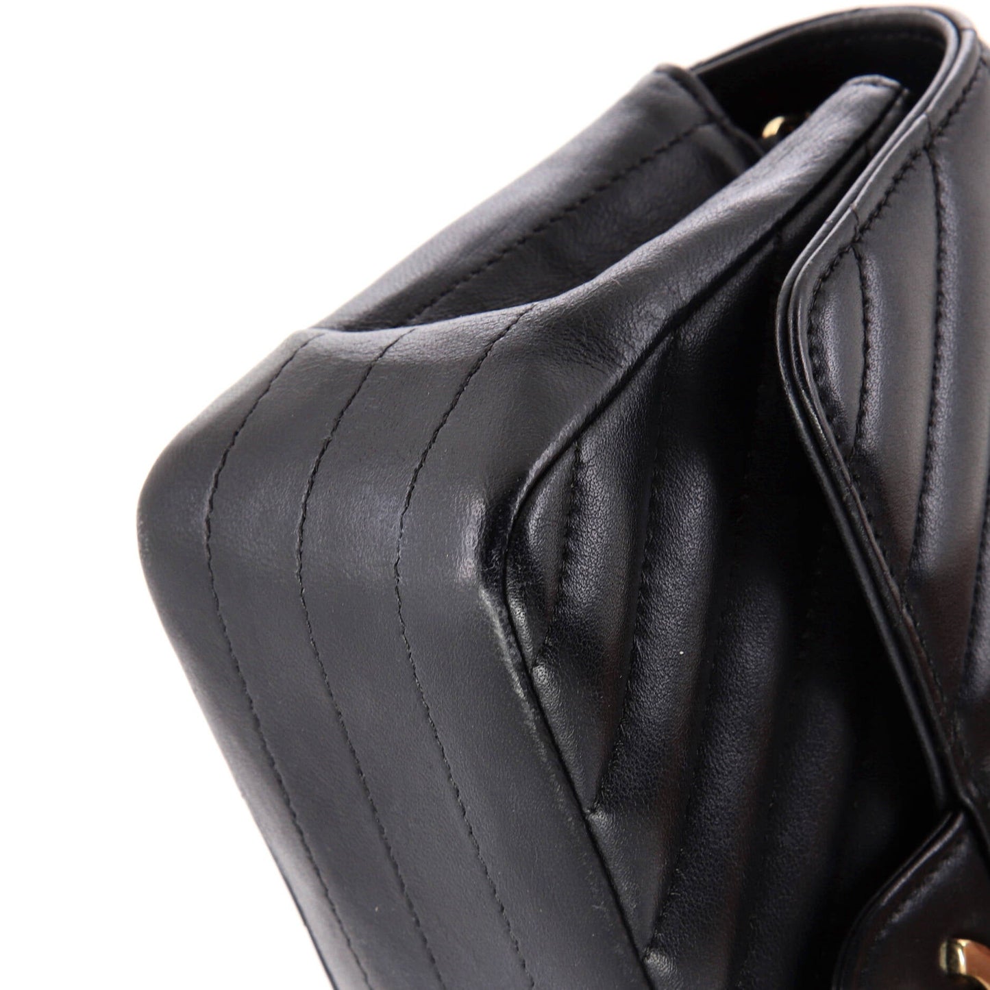 Classic Single Flap Bag Chevron Lambskin Mini