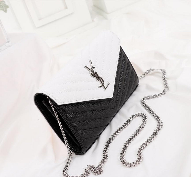Amelia - YSL Bag - 2564