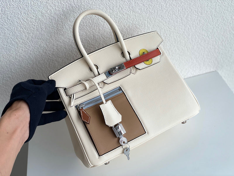 Amelia - HMS Bags - 1668