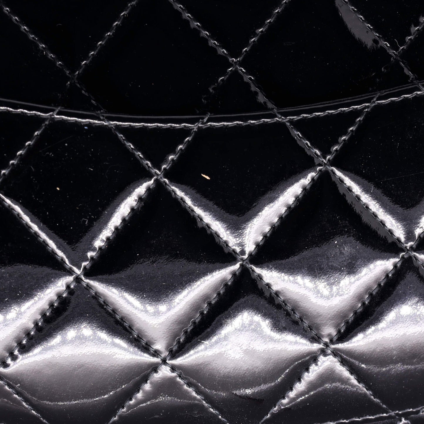 Wallet on Chain Quilted Patent