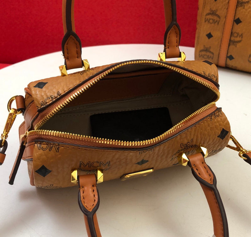 Amelia - MAmeliaBRANDED BAGS - 001