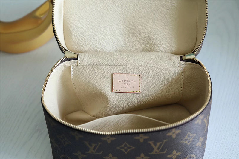 Fan Fashion Lu-Vi bags - 8002