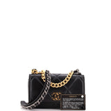19 Wallet on Chain Quilted Lambskin
