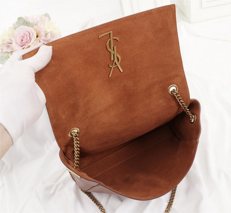 Amelia - YSL Bag - 2872