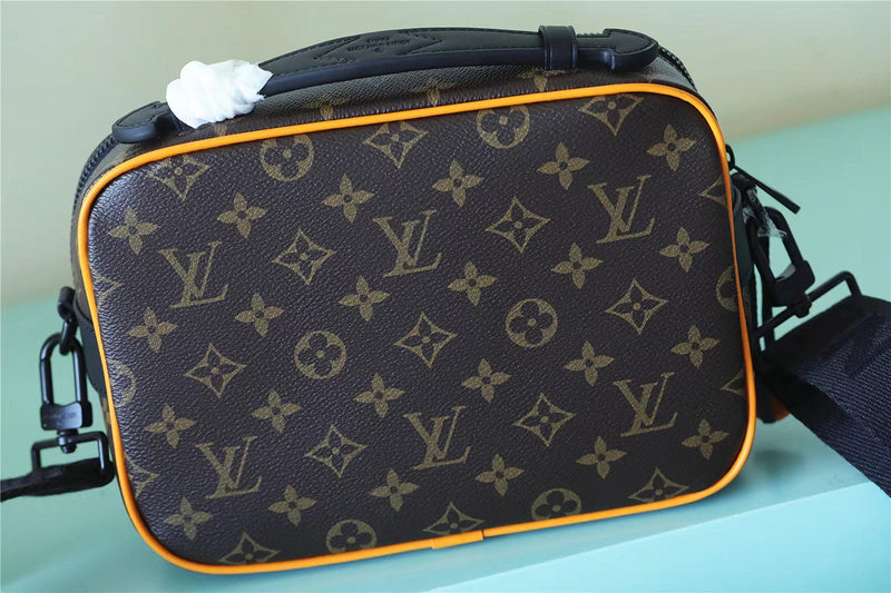 Fan Fashion Lu-Vi bags - 9910