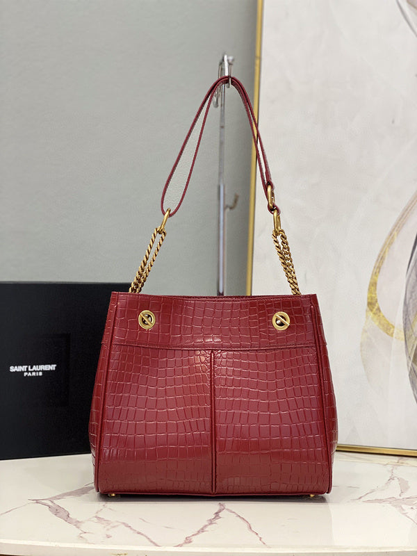 Amelia - YSL Bag - 2135