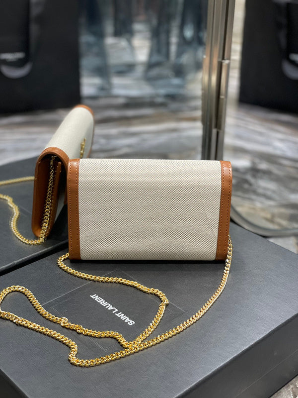 Amelia - YSL Bag - 1795