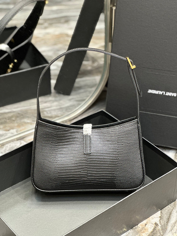 Amelia - YSL Bag - 2502