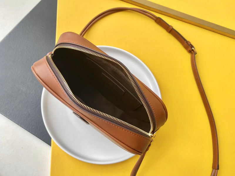 Amelia - YSL Bag - 4145