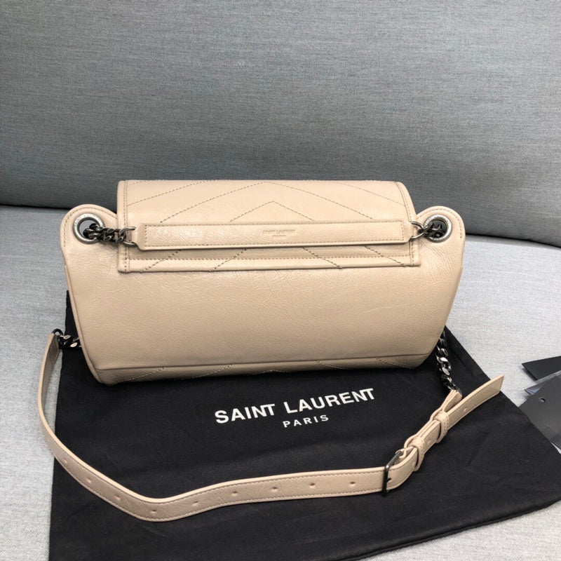 Amelia - YSL Bag - 2335