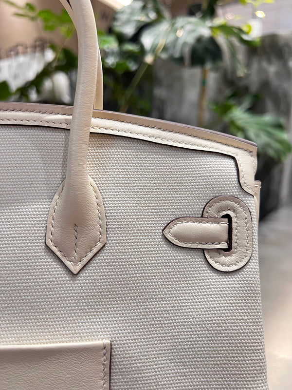 Amelia - HMS Bags - 1549