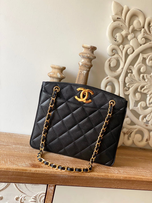 CHL - Vintage Black Medium Quilted Caviar Tote Bag For Women 28cm/11in