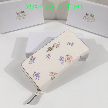 Amelia - CAH Wallet - 053