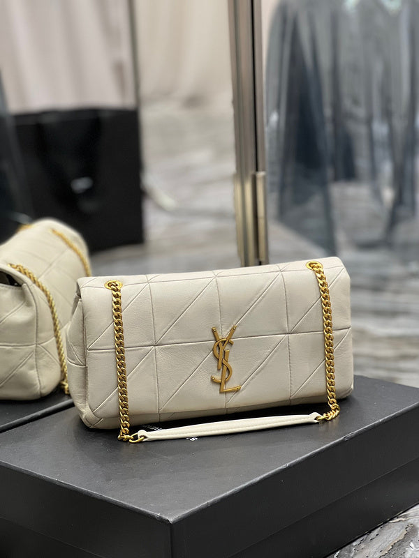 Amelia - YSL Bag - 4217