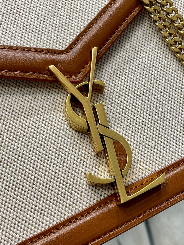 Amelia - YSL Bag - 1472