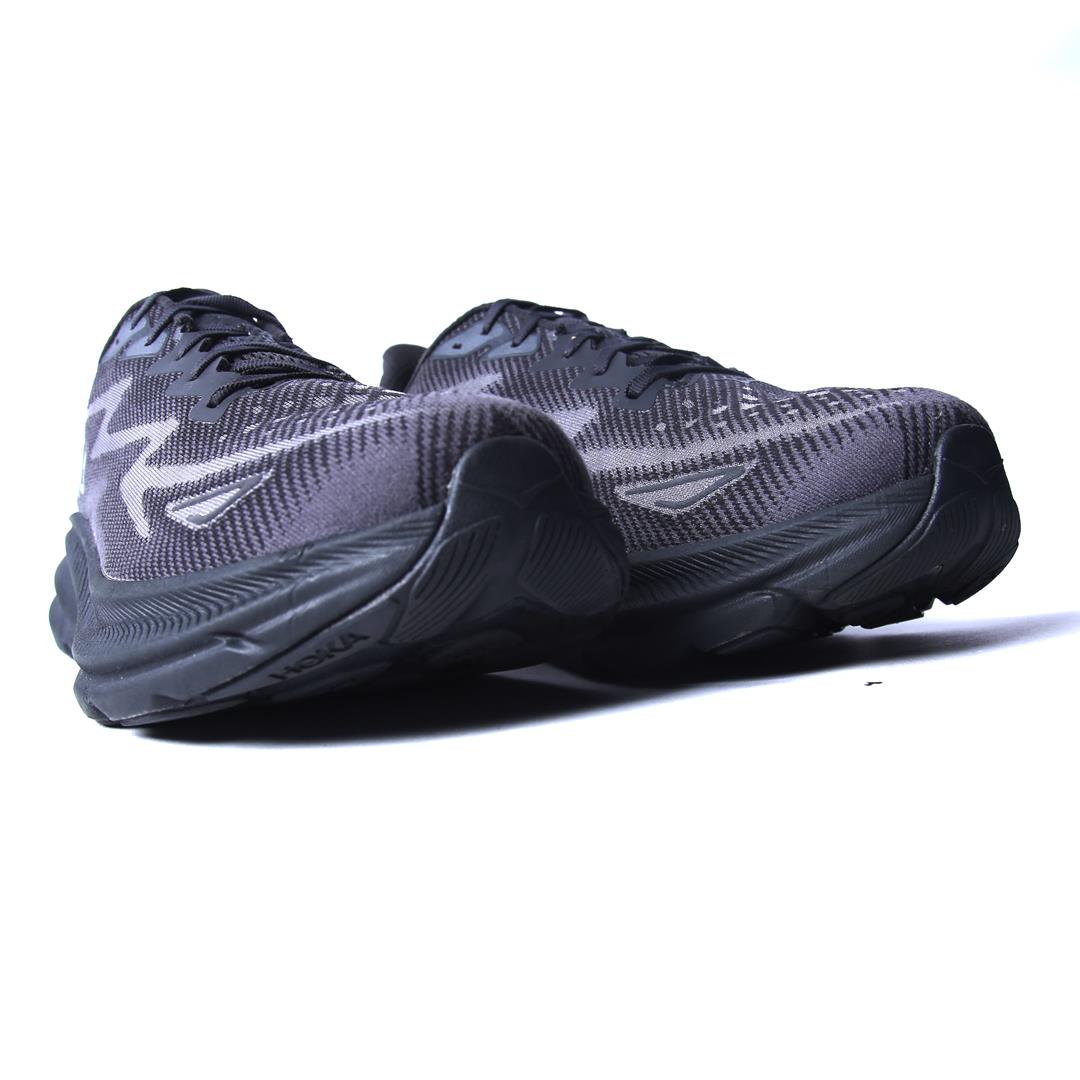 HOKA ONE ONE CLIFTON 9