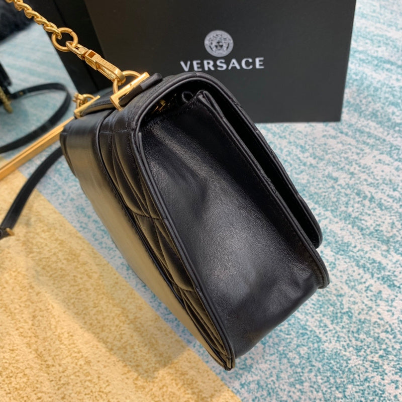 Amelia's Bag Gallery - VAR Bags - 360