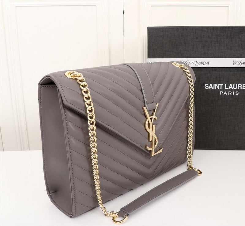 Amelia - YSL Bag - 2656