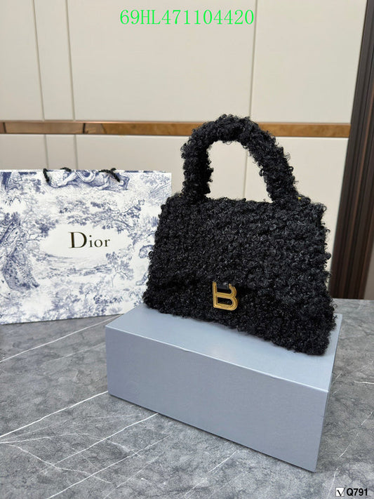 Amelia - BGA Bags - 2004