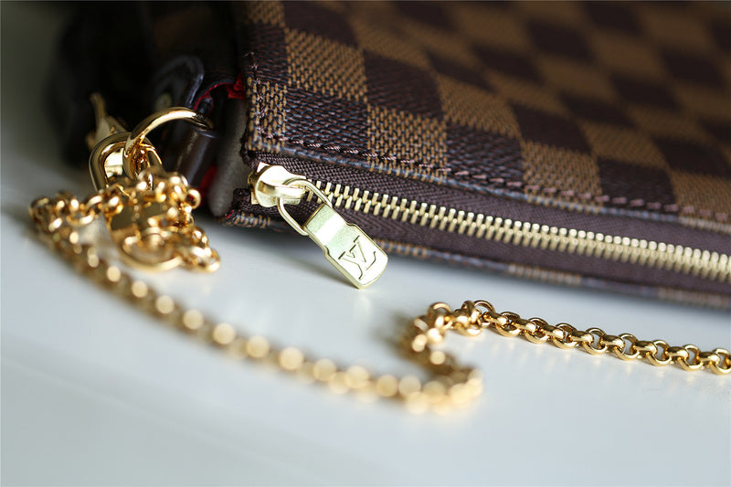 Fan Fashion Lu-Vi bags - 9377