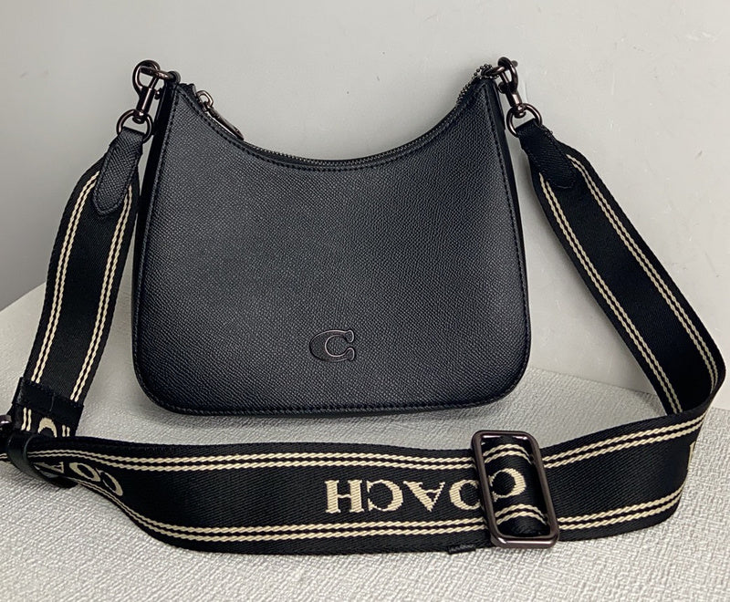 Amelia-i CAH Bags - 019