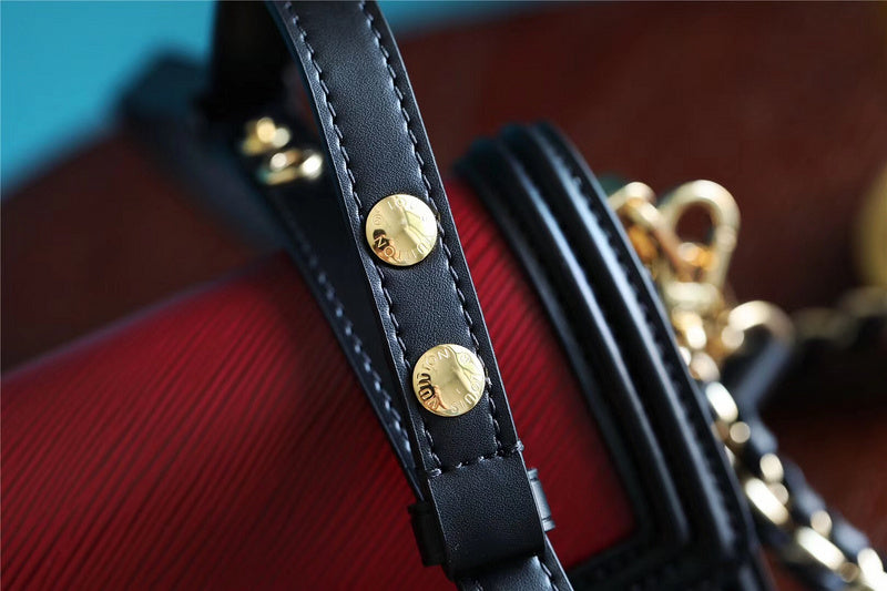 Fan Fashion Lu-Vi bags - 8118