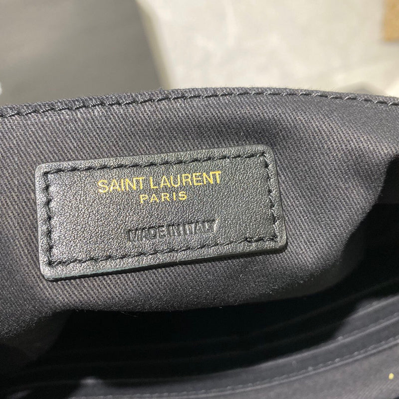 Amelia - YSL Bag - 4027