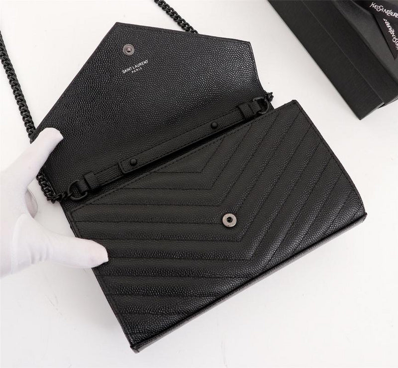 Amelia - YSL Bag - 2590