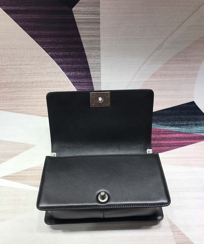 Wellow Bags - Chanel - Bags  - 373