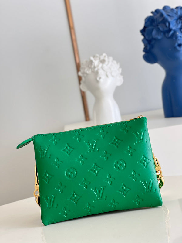 Fan Fashion Lu-Vi bags - 17208