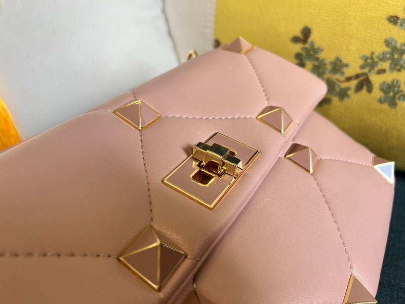 Amelia's Bag Gallery - VEL Bags - 1111