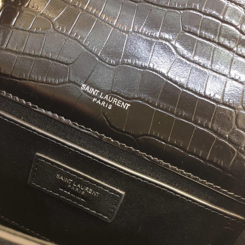 Amelia - YSL Bag - 2693
