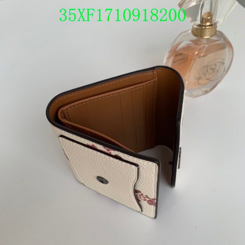 Amelia - CAH Wallet - 090