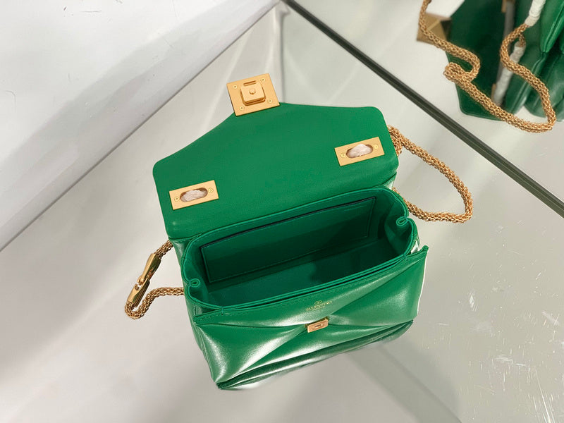 Amelia's Bag Gallery - VEL Bags - 531