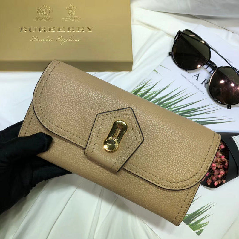 Burberry Bags - Bagsattire   310