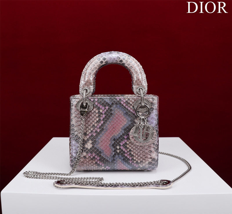 Amelia- DYOR LUXRY BAGS FOR WOMEN - 1720