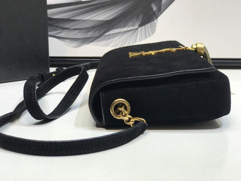 Amelia - YSL Bag - 2157