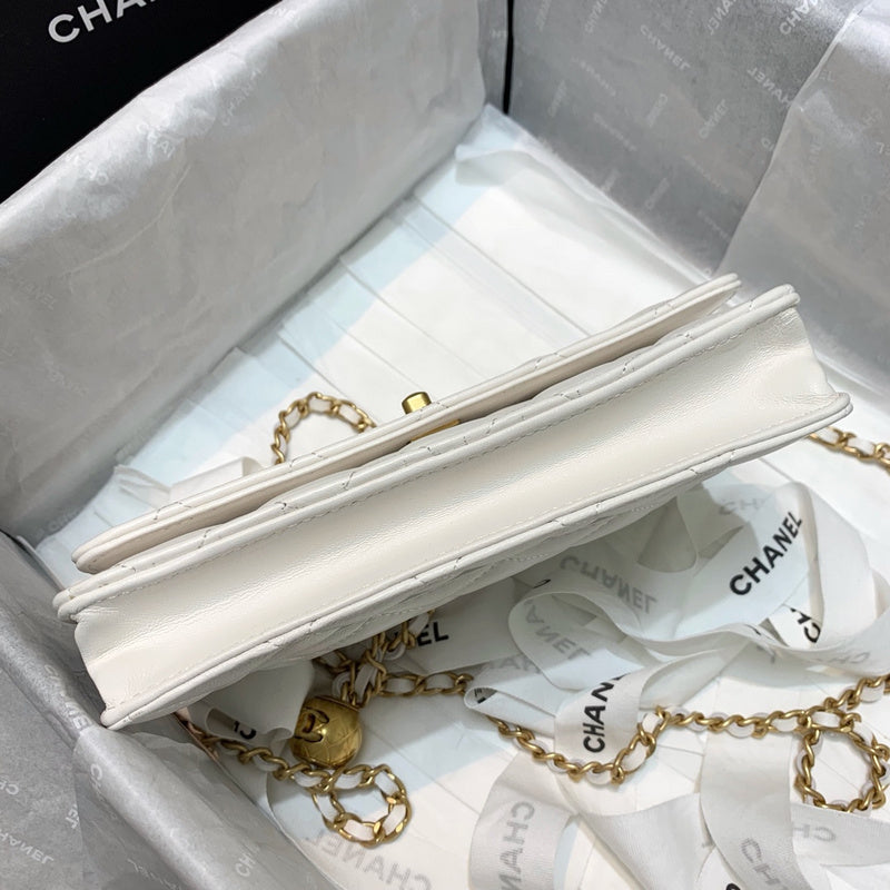 Wellow Bags - Chanel - Bags  - 403