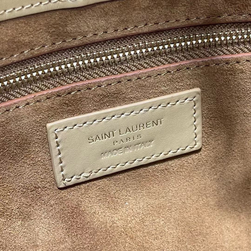 Amelia - YSL Bag - 2385